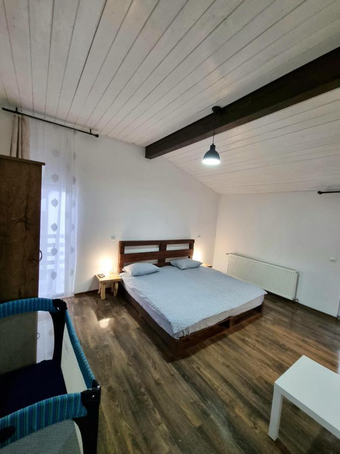 Cabana Casaru Colibiţa エクステリア 写真